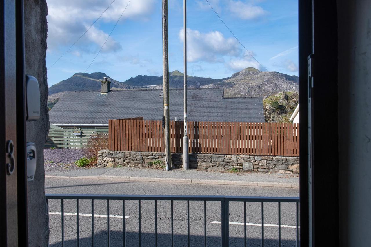 Homely Cottage With Garden And Mountain-View ブライナイ・フェスティニオグ エクステリア 写真