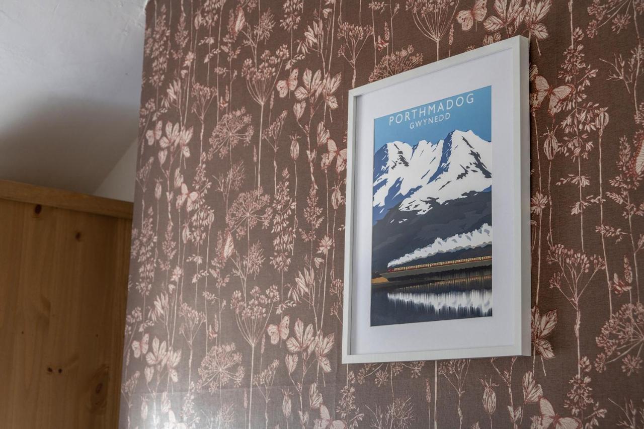 Homely Cottage With Garden And Mountain-View ブライナイ・フェスティニオグ エクステリア 写真